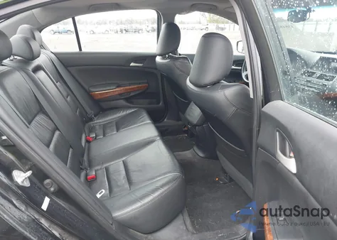 2011 Honda Accord 3.5 Ex-L из США, поврежденный, VIN 1HGCP3F85BA030875